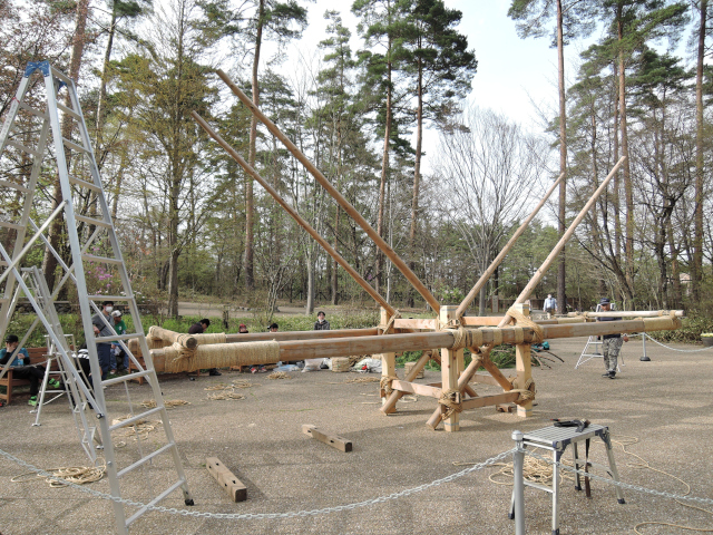 国営アルプス安曇野公園で作成中のお舟